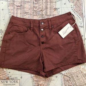 Universal Thread Shorts